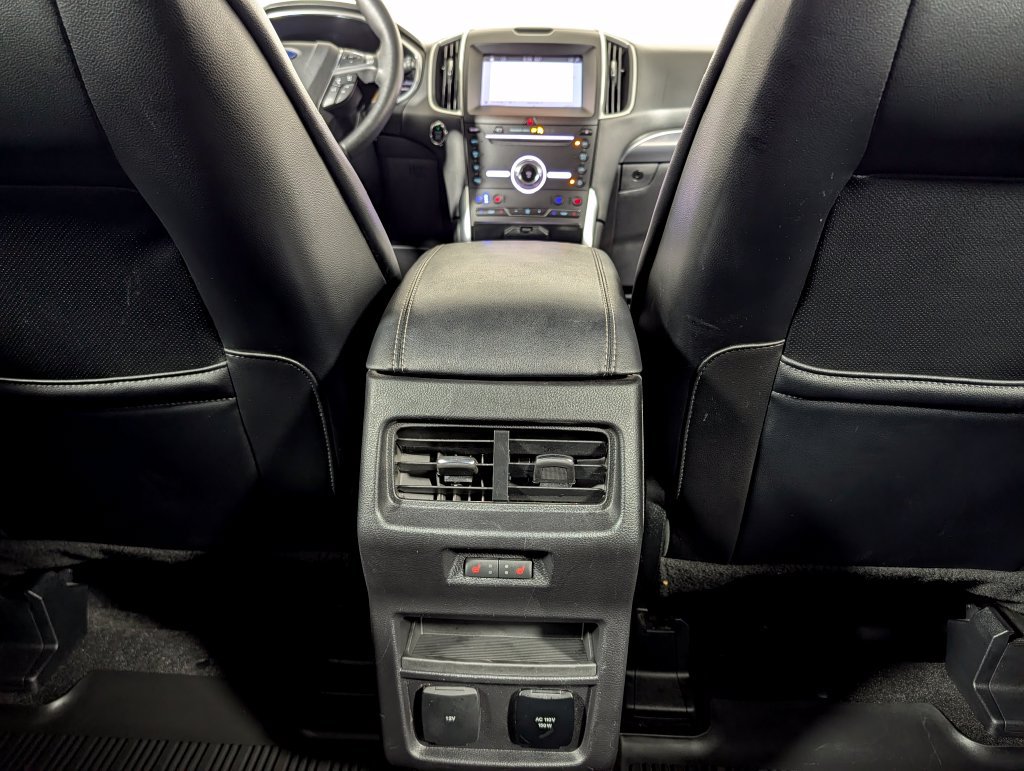 Certified 2019 Ford Edge Titanium w/ Equipment Group 301A FWD image 13