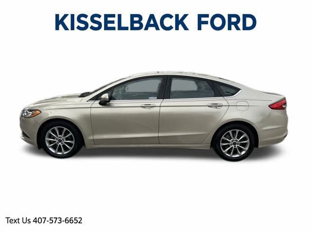 Certified 2017 Ford Fusion SE image 2