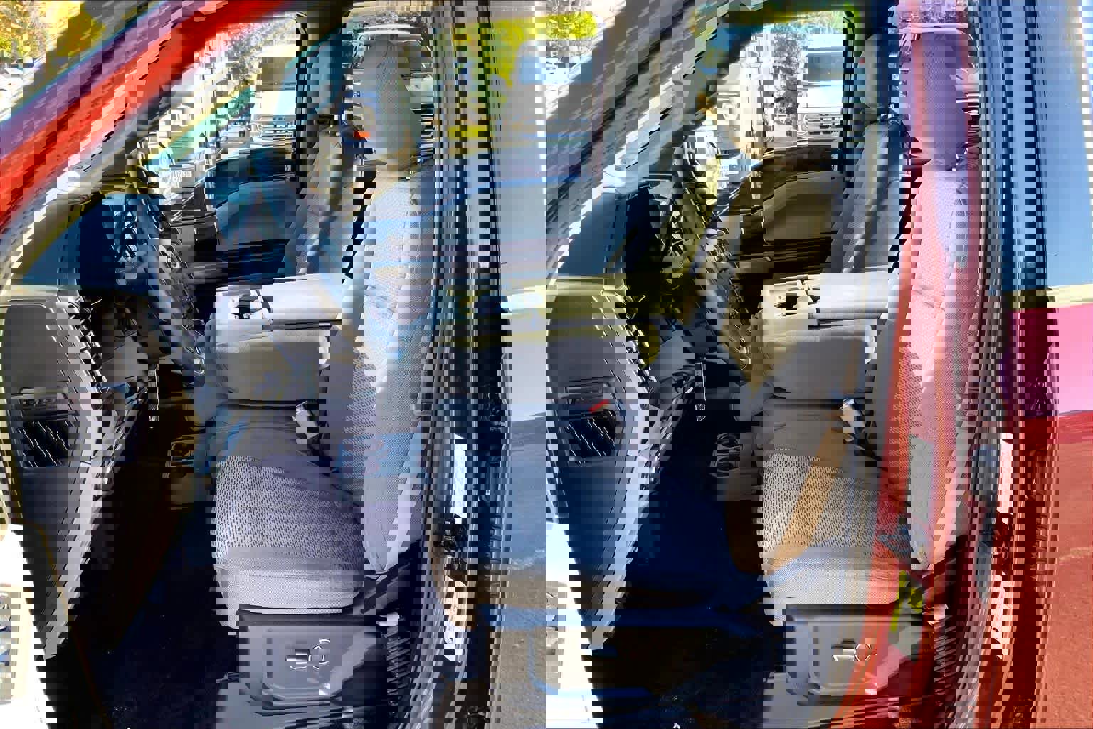 Certified 2017 Ford F150 XLT w/ Equipment Group 301A Mid image 9