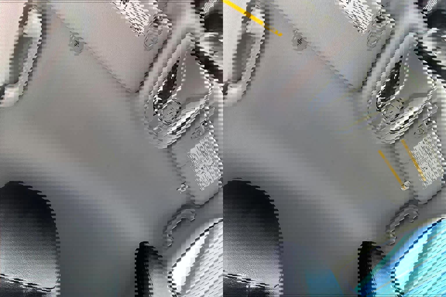 Used 2018 Jeep Compass Latitude w/ Popular Equipment Group image 16