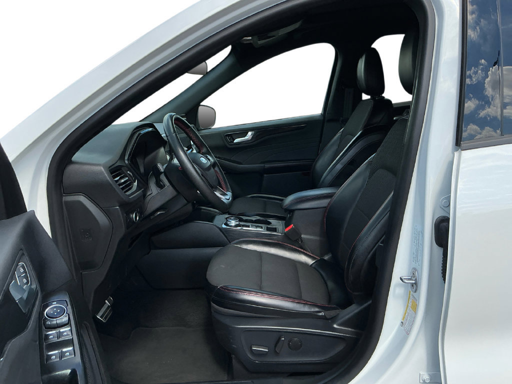 Certified 2024 Ford Escape ST-Line w/ Tech Pack #1 FWD image 14