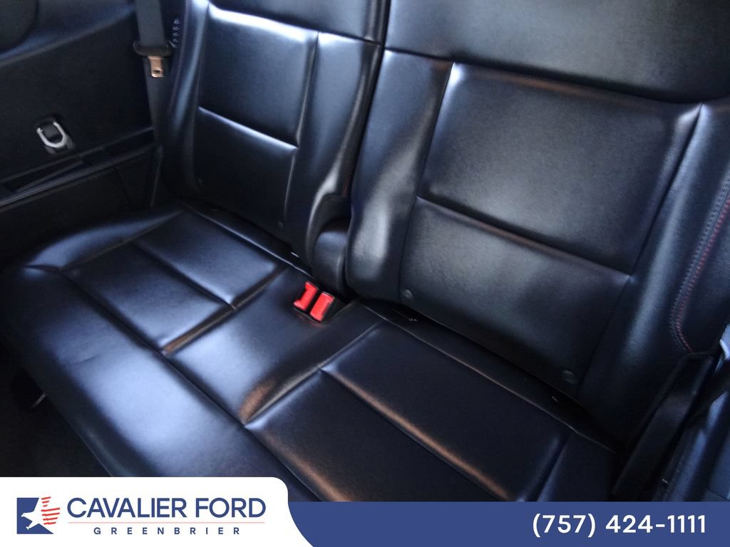 Certified 2025 Ford Explorer ST-Line AWD/4WD image 9