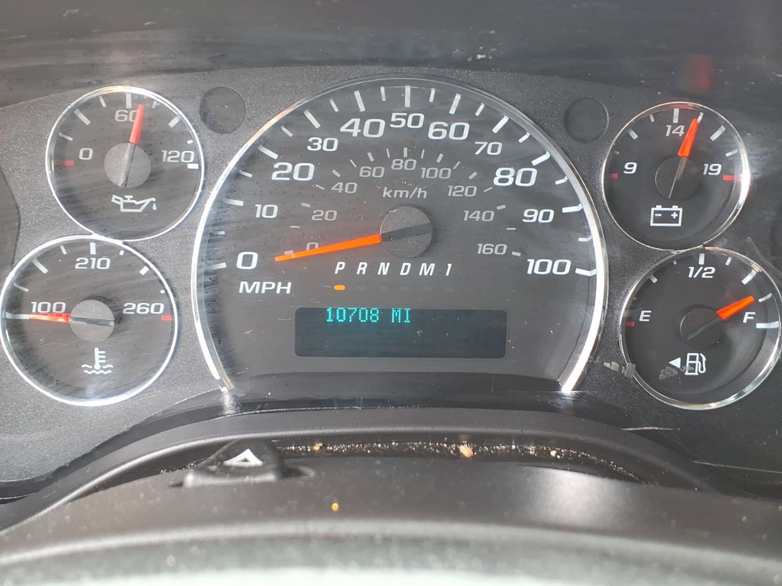 Used 2024 GMC Savana 2500 w/ Driver Convenience Package RWD image 12