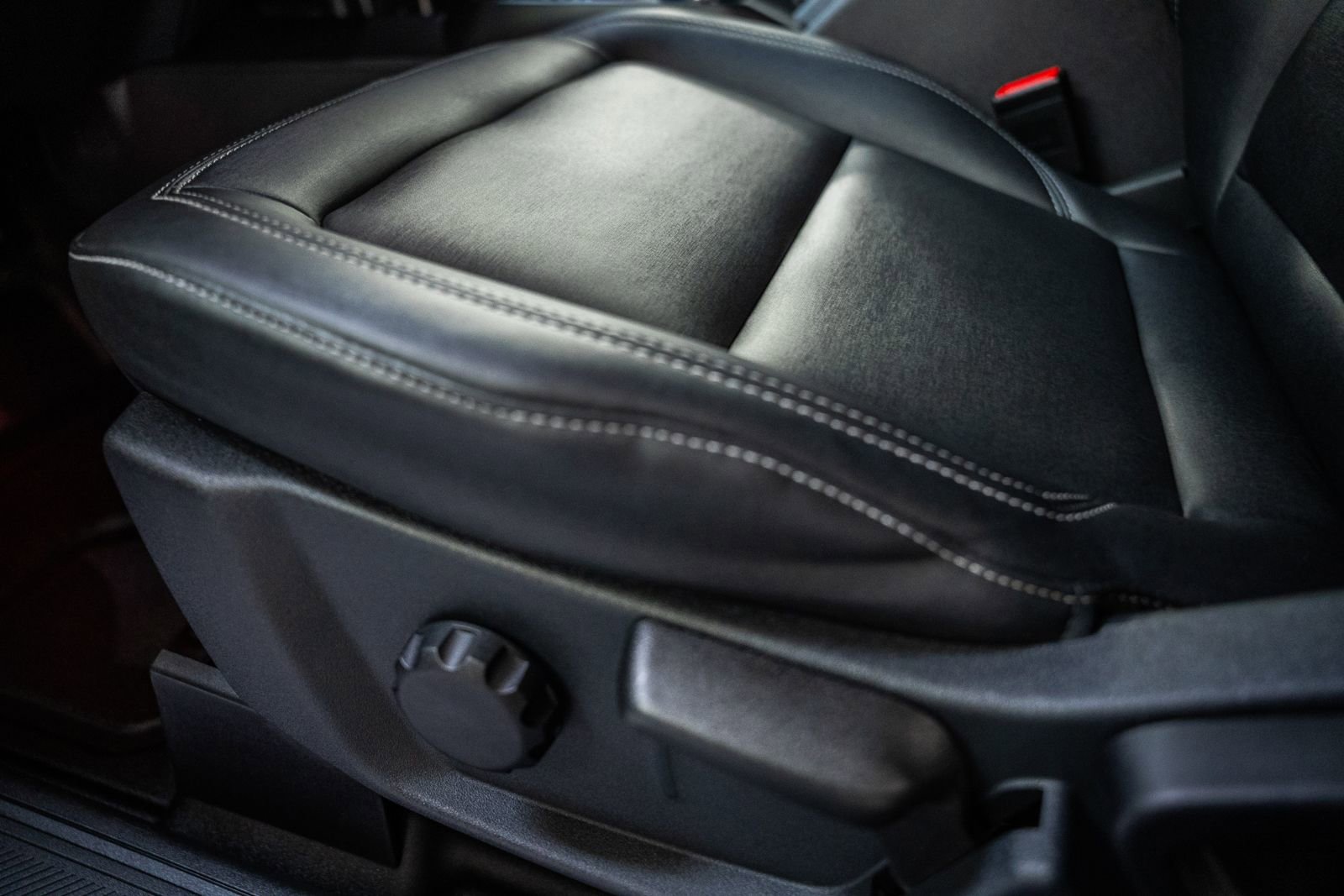 Certified 2025 Ford Bronco Badlands image 39