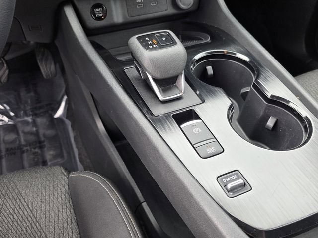 Used 2024 Nissan Rogue SV FWD image 21