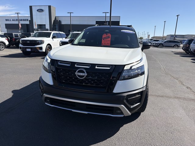 Used 2023 Nissan Pathfinder Rock Creek AWD/4WD image 2