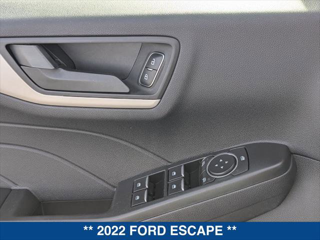 Certified 2022 Ford Escape SE image 11