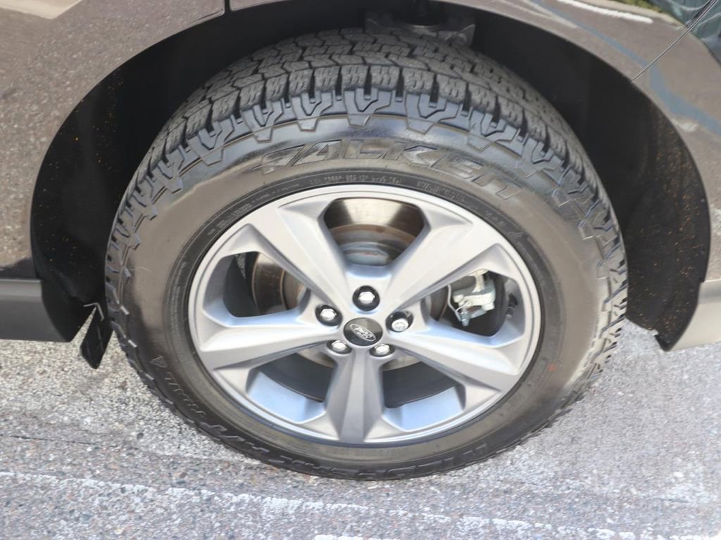 Certified 2023 Ford Edge SEL w/ Sport Appearance Package image 23