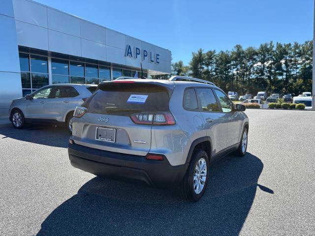 Used 2021 Jeep Cherokee Latitude FWD image 3