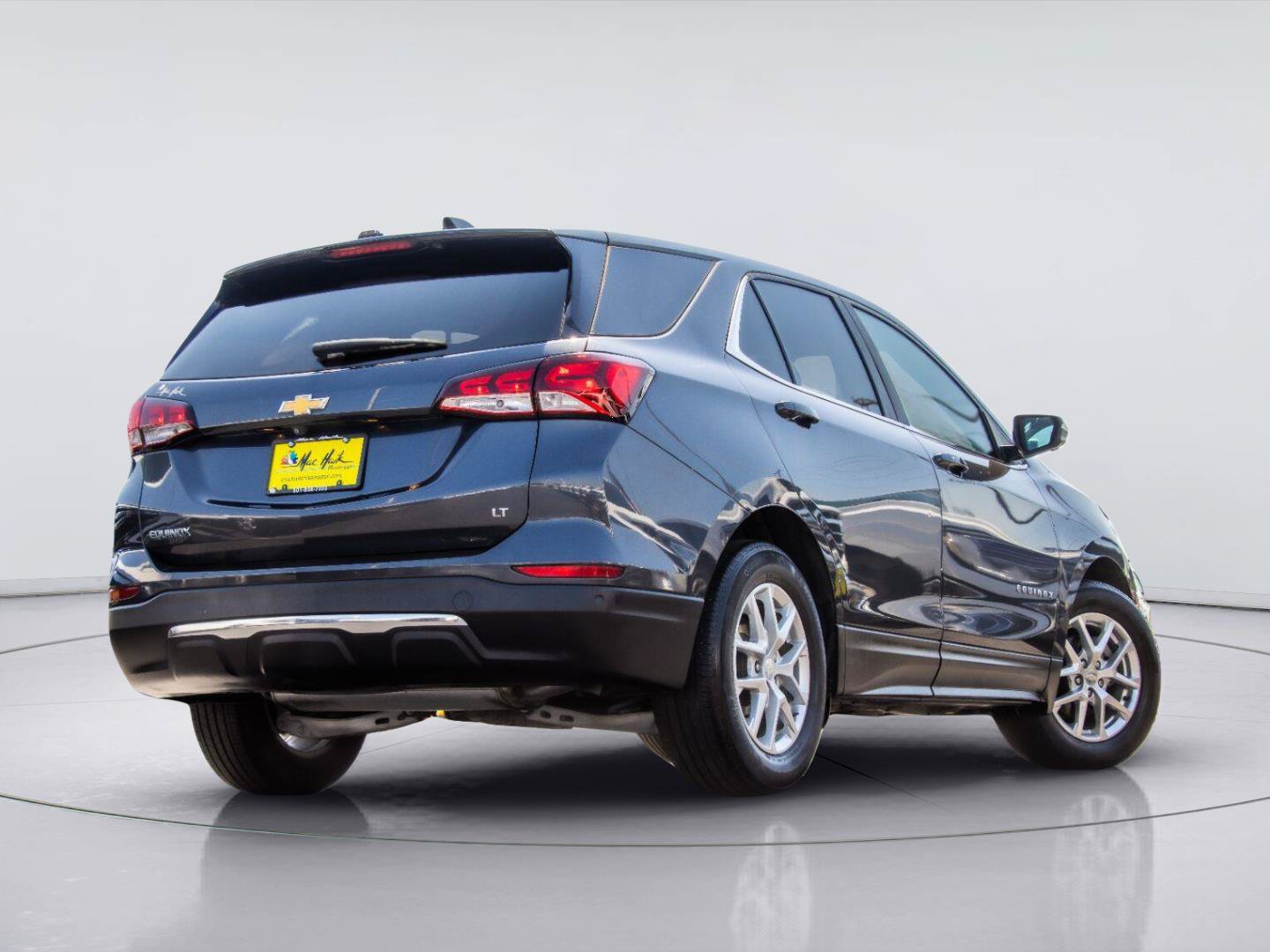 Used 2022 Chevrolet Equinox LT FWD image 4