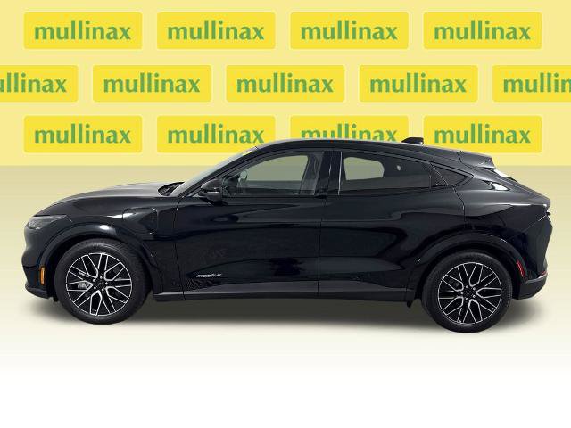 Certified 2025 Ford Mustang Mach-E Premium RWD image 12