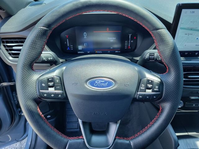 Certified 2024 Ford Escape ST-Line w/ Tech Pack #1 FWD image 23