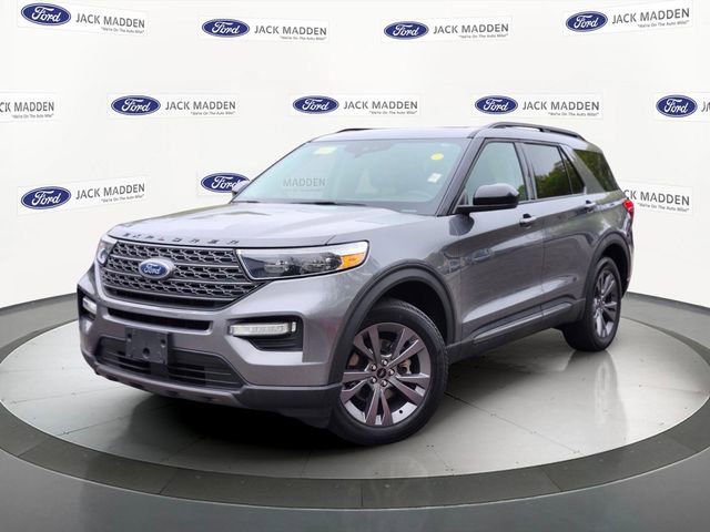 Certified 2022 Ford Explorer XLT w/ Equipment Group 202A