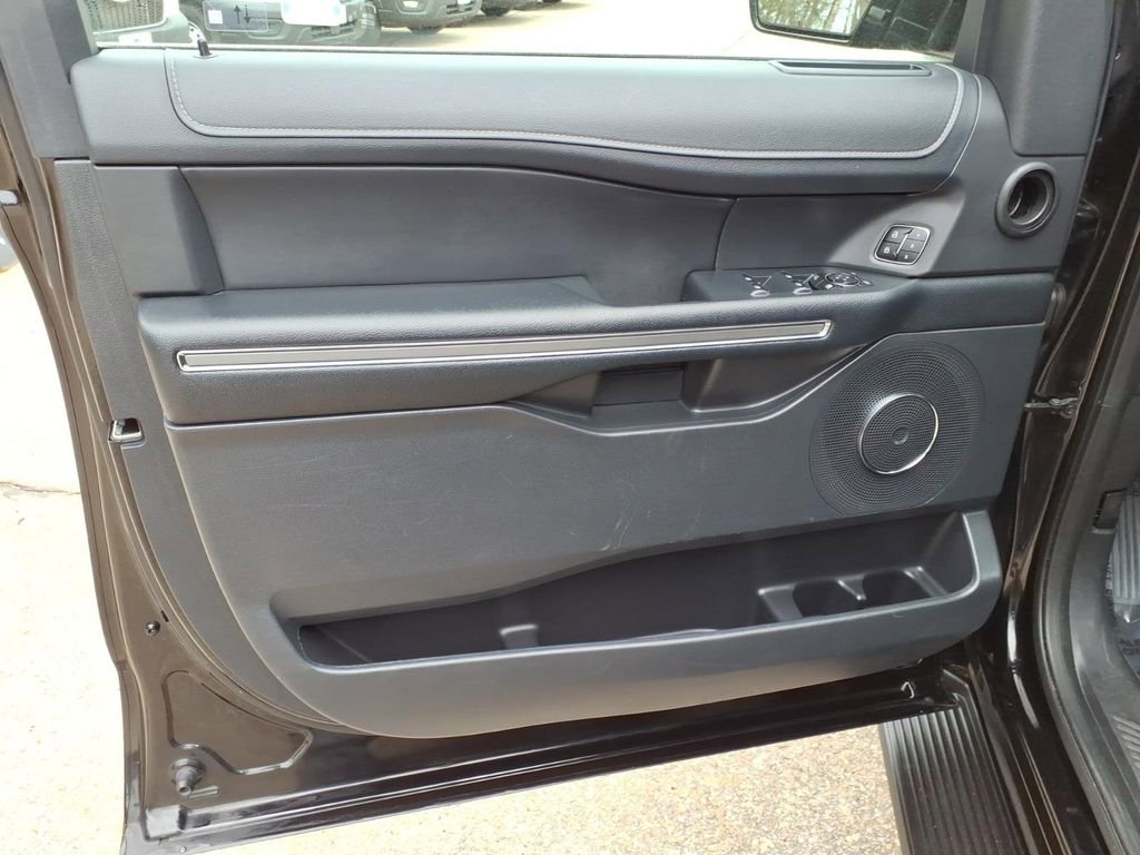 Certified 2024 Ford Expedition Max XLT AWD/4WD image 20