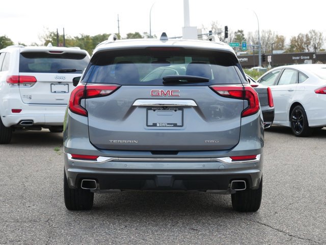 Used 2020 GMC Terrain Denali w/ Denali Premium Package image 4