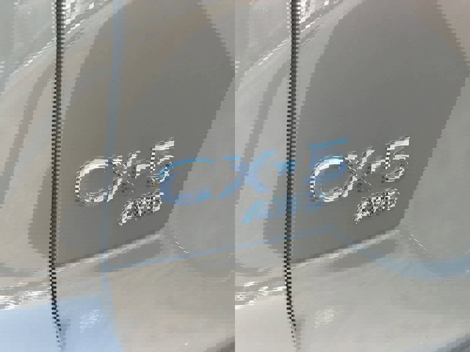 Used 2025 MAZDA CX-5 Carbon Edition image 13