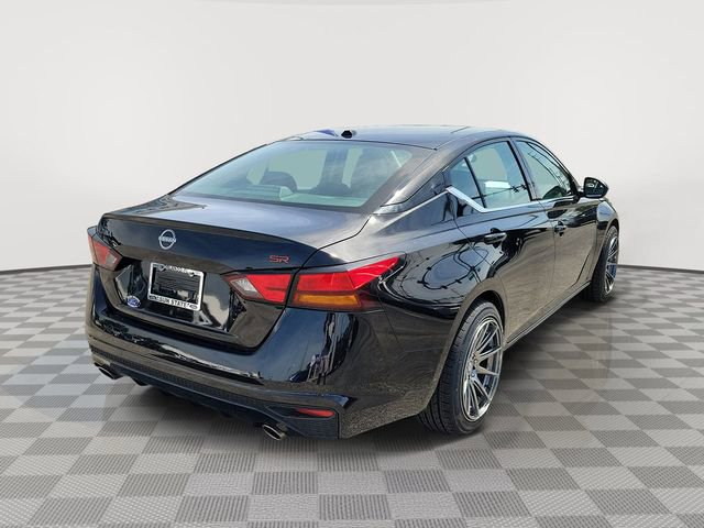 Used 2024 Nissan Altima 2.5 SR FWD image 5