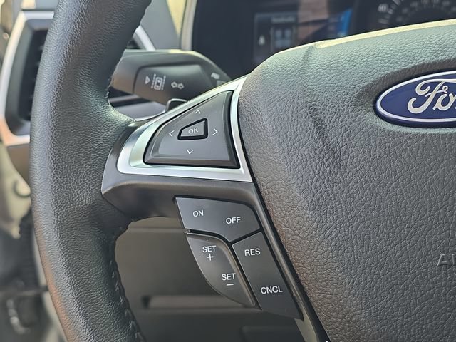 Certified 2024 Ford Edge SEL w/ Convenience Package AWD/4WD image 12