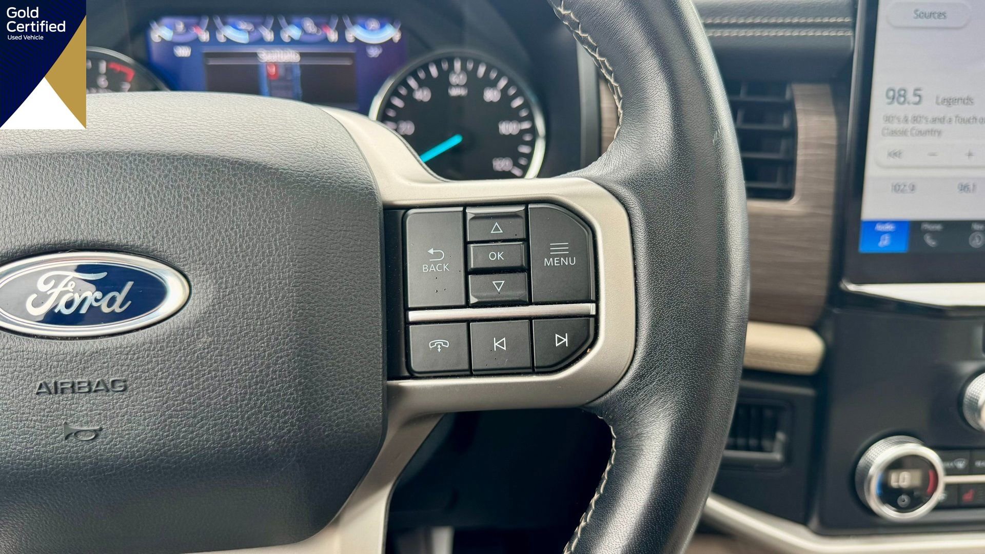 Certified 2024 Ford Expedition Limited image 33