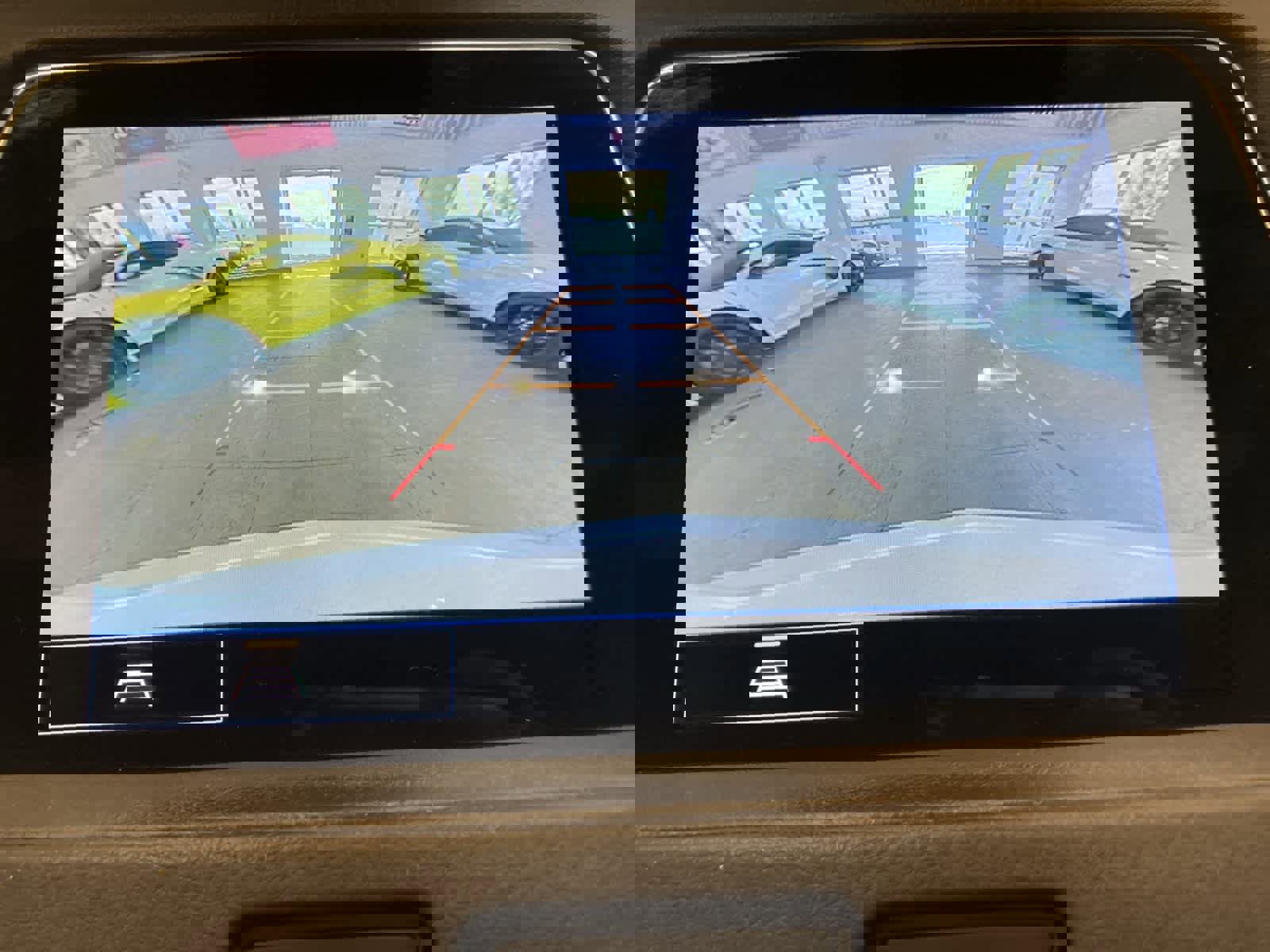 Used 2021 Cadillac XT4 Premium Luxury image 23