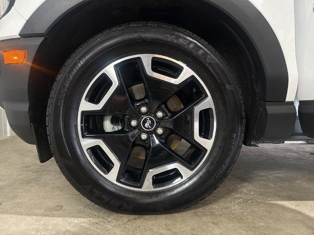 Certified 2024 Ford Bronco Sport Outer Banks w/ Tech Package AWD/4WD image 14