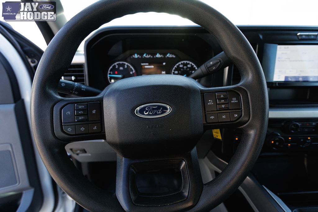 Certified 2025 Ford F450 XLT w/ 360-Degree Camera Package image 40
