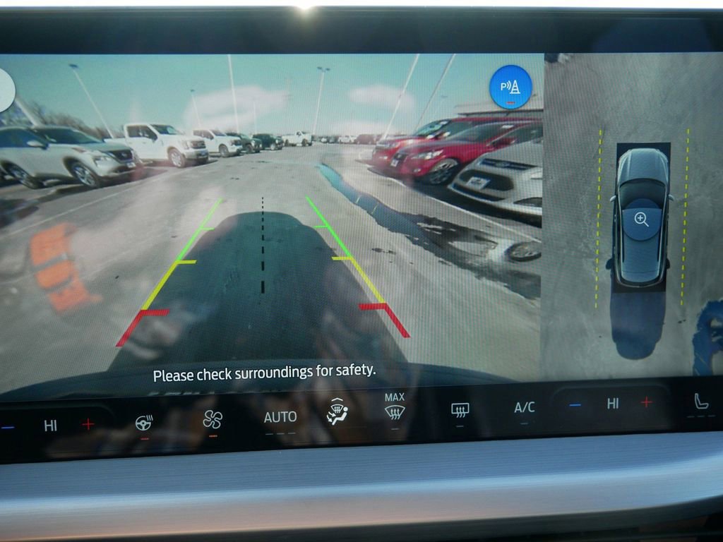 Certified 2024 Ford Escape Platinum image 23