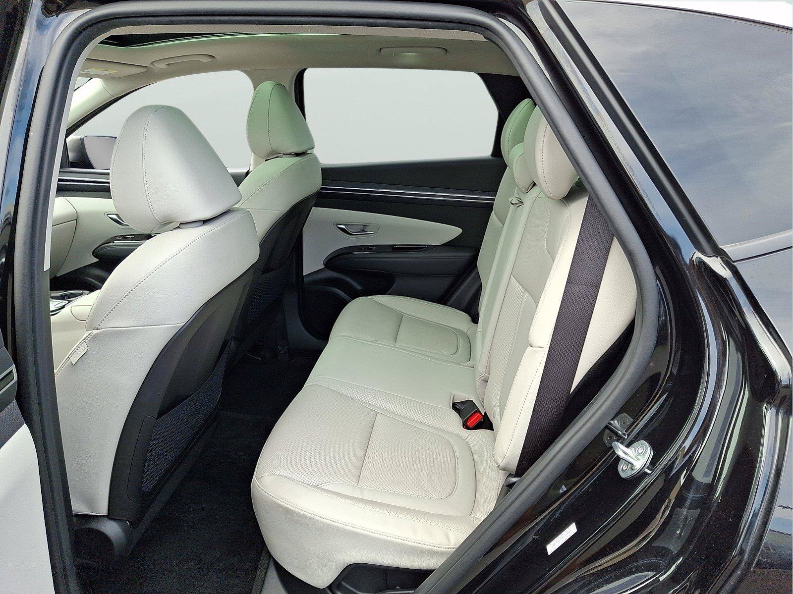 Used 2023 Hyundai Tucson Limited AWD/4WD image 8