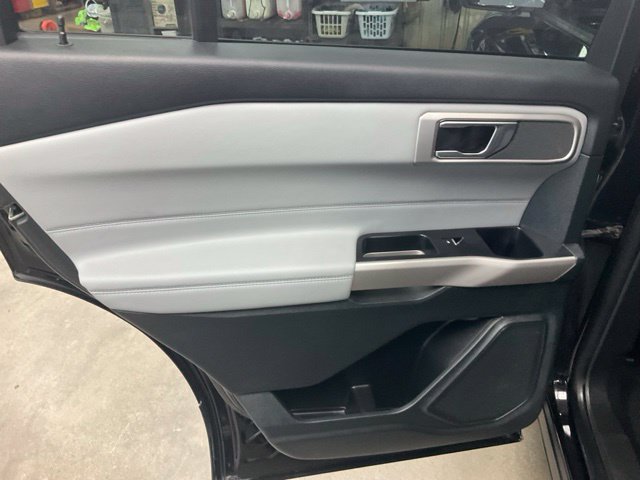 Certified 2024 Ford Explorer XLT w/ Equipment Group 202A AWD/4WD image 15