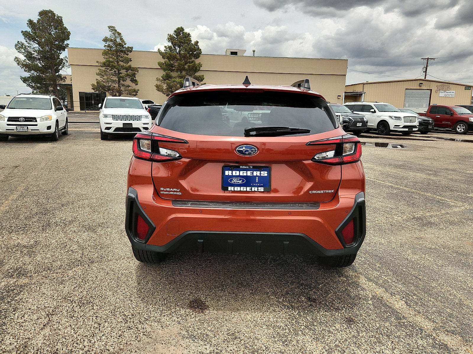 Used 2024 Subaru Crosstrek 2.5i Limited w/ Crosstrek Mirror Package AWD/4WD image 6
