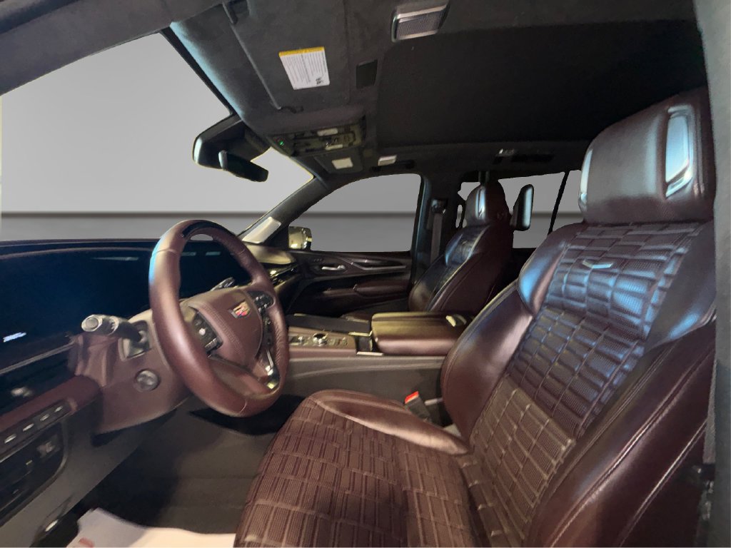 Used 2023 Cadillac Escalade Premium Luxury Platinum AWD/4WD image 12