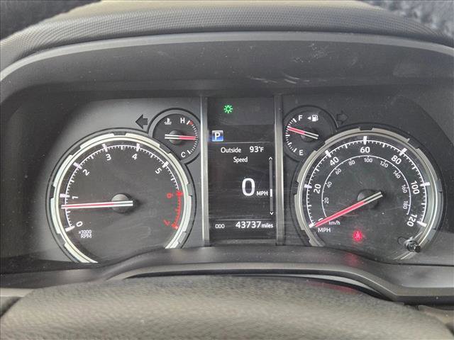 Used 2021 Toyota 4Runner TRD Off-Road Premium w/ Moonroof Package AWD/4WD image 9