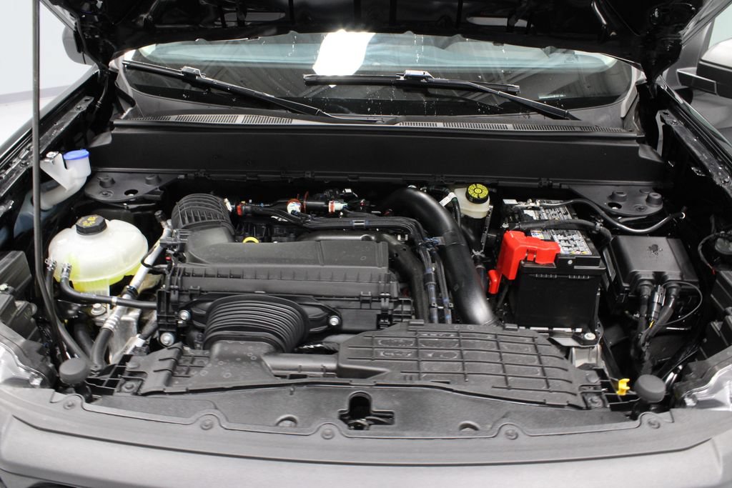 Certified 2026 Ford Maverick XL AWD/4WD image 13