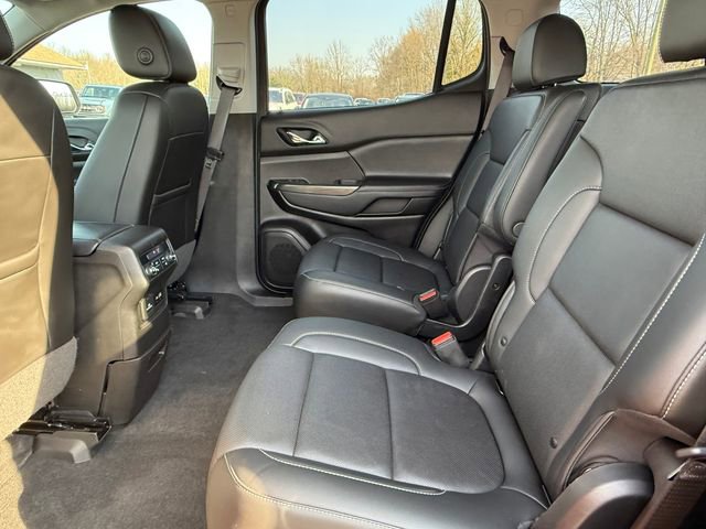 Used 2021 GMC Acadia SLT w/ Elevation Edition AWD/4WD image 21