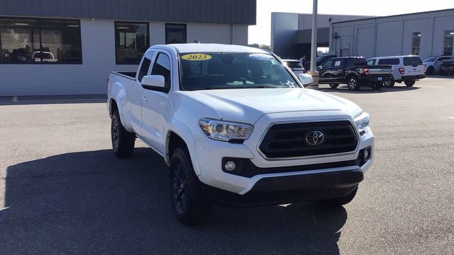 Used 2023 Toyota Tacoma SR5 image 3