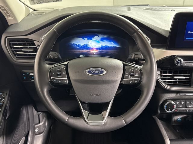 Certified 2022 Ford Escape SEL w/ Technology Package FWD image 29