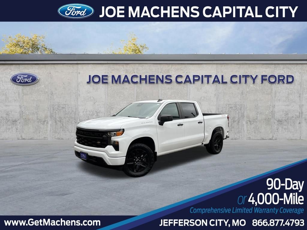 Used 2022 Chevrolet Silverado 1500 Custom image 1