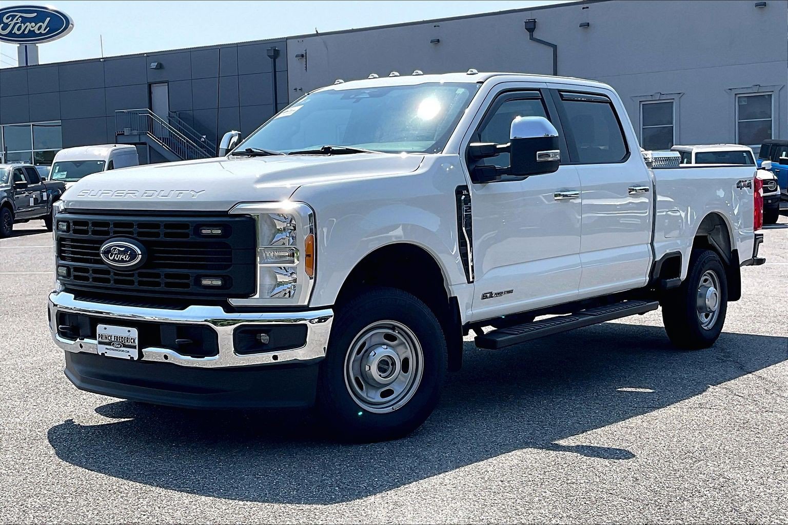 Certified 2023 Ford F250 XL AWD/4WD image 3
