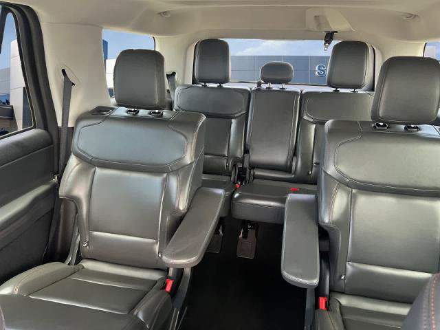 Certified 2025 Ford Expedition Active AWD/4WD image 13