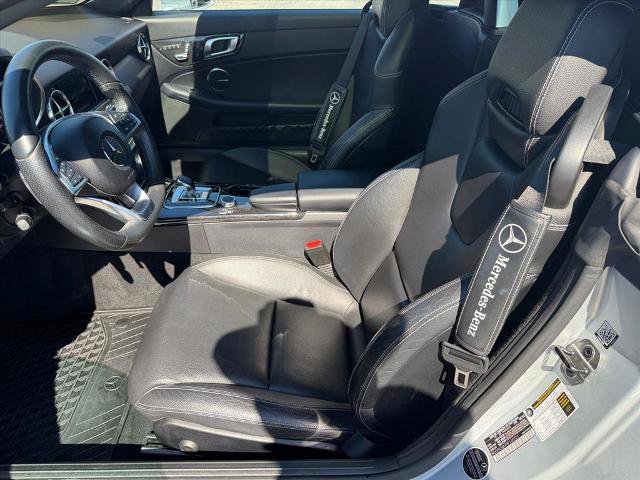 Used 2017 Mercedes-Benz SLC 300 image 11