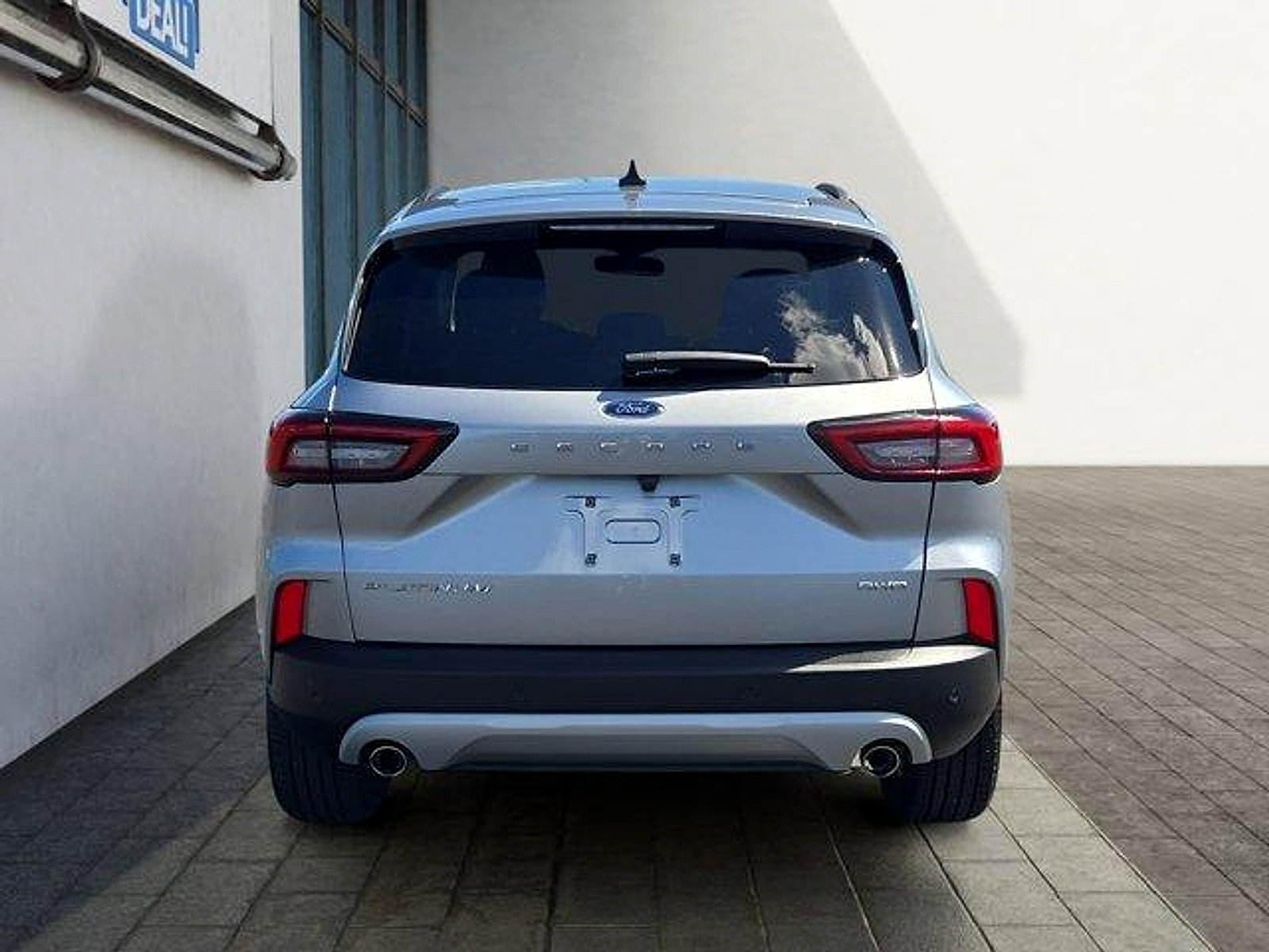 Certified 2023 Ford Escape Platinum AWD/4WD image 4