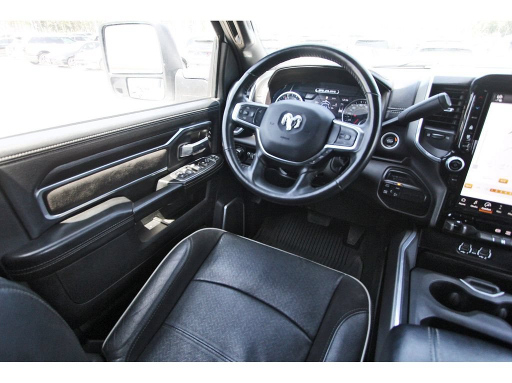 Used 2023 RAM 2500 Laramie AWD/4WD image 11