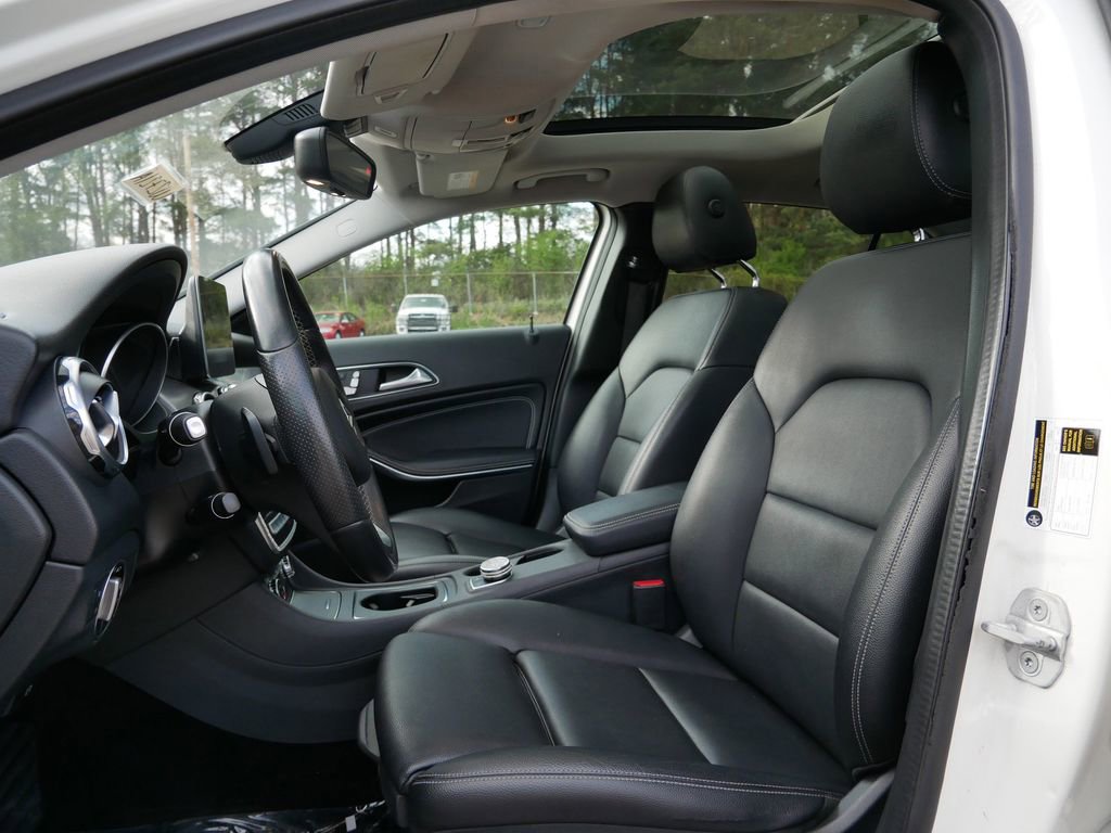 Used 2018 Mercedes-Benz GLA 250 4MATIC image 14