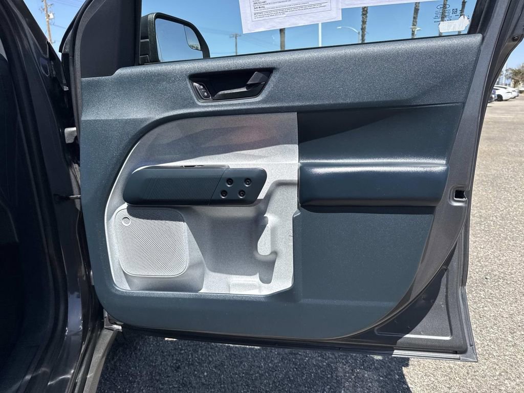 Certified 2022 Ford Maverick XLT FWD image 29