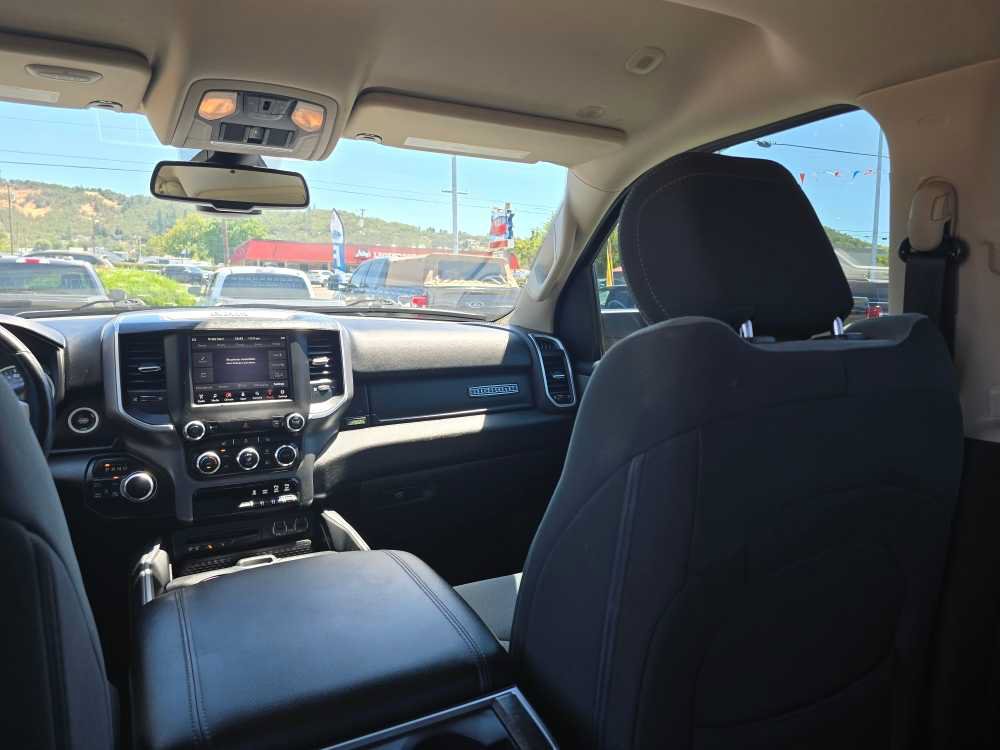 Used 2019 RAM 1500 Big Horn AWD/4WD image 14