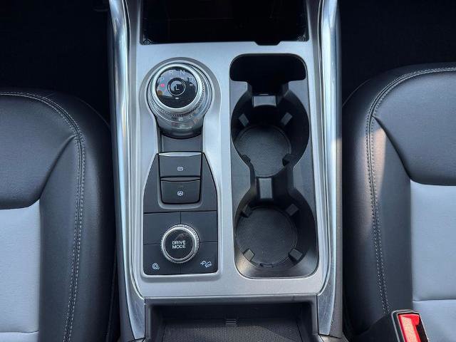Certified 2023 Ford Explorer XLT w/ Equipment Group 202A image 19