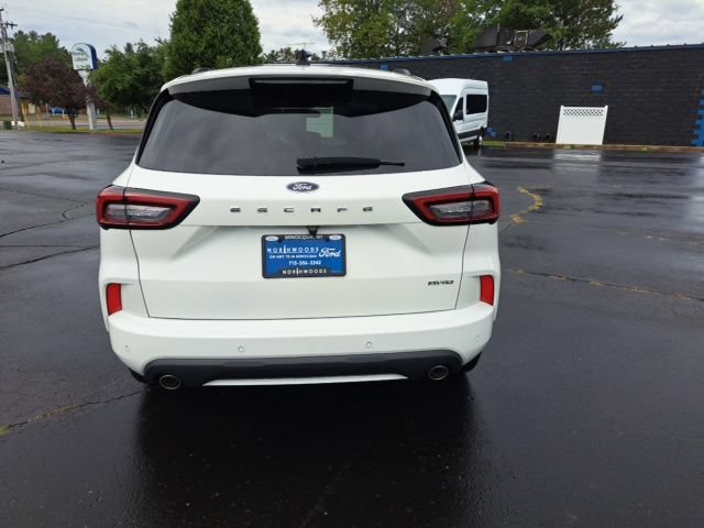 Certified 2024 Ford Escape ST-Line AWD/4WD image 7