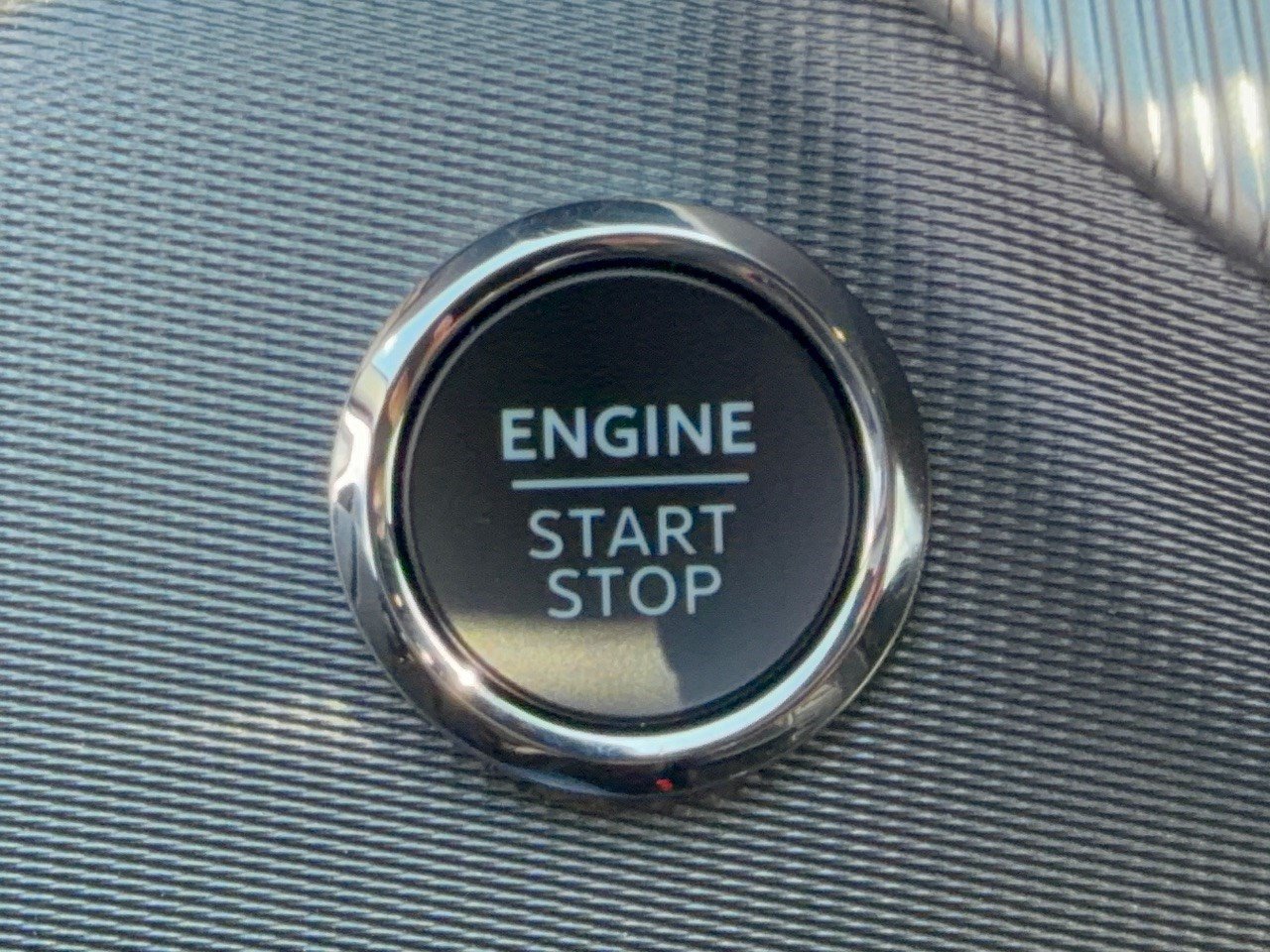 Certified 2025 Ford Explorer ST-Line w/ Premium Package RWD image 20