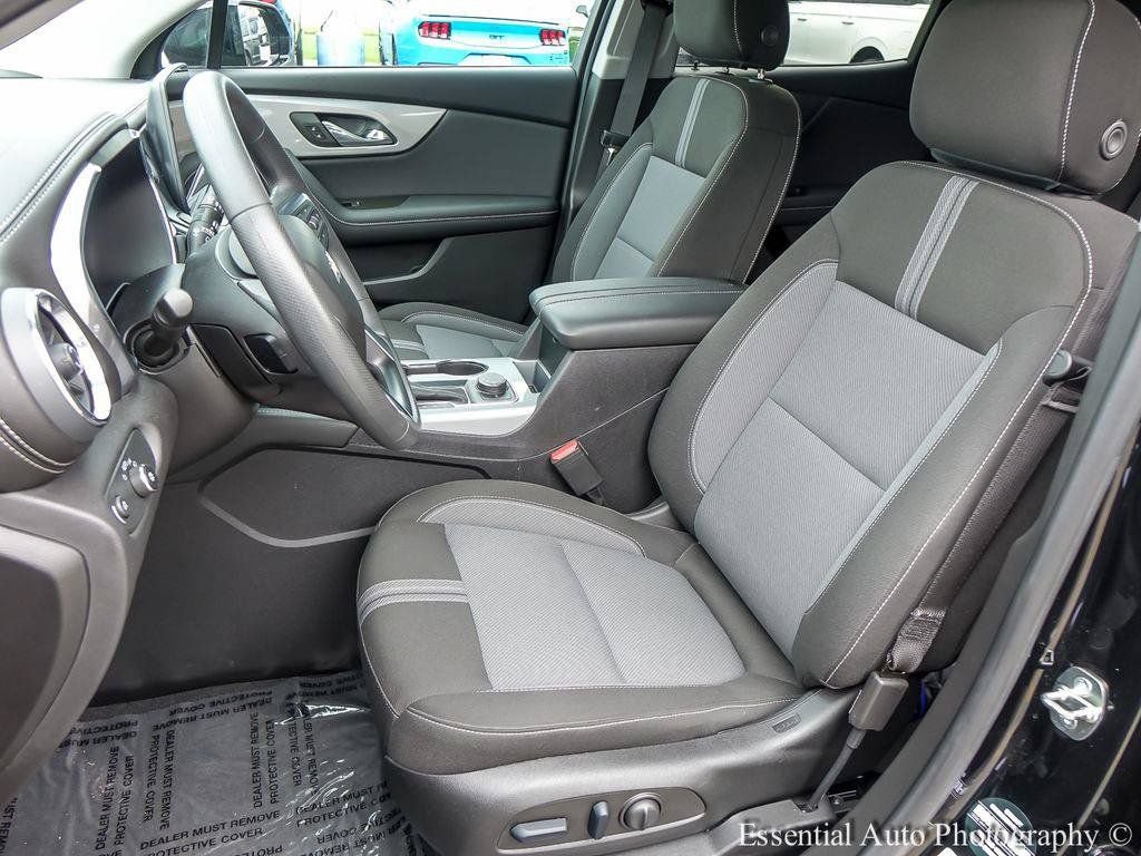 Used 2023 Chevrolet Blazer LT w/ Convenience Package AWD/4WD image 9