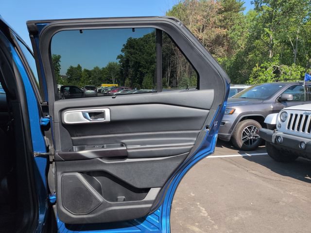 Certified 2020 Ford Explorer ST w/ Premium Technology Package AWD/4WD image 15